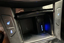 musta Hyundai i40 2013 kuva 23.