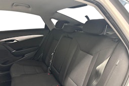 valkoinen Hyundai i40 Sedan 2013 kuva 10.