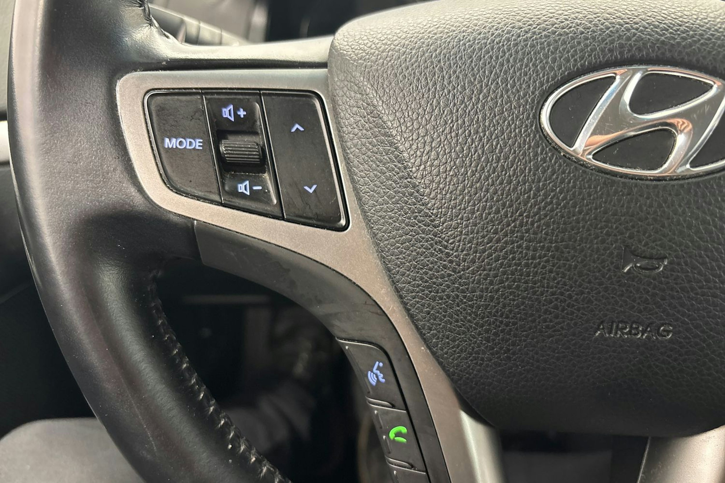 valkoinen Hyundai i40 Sedan 2013 kuva 20.