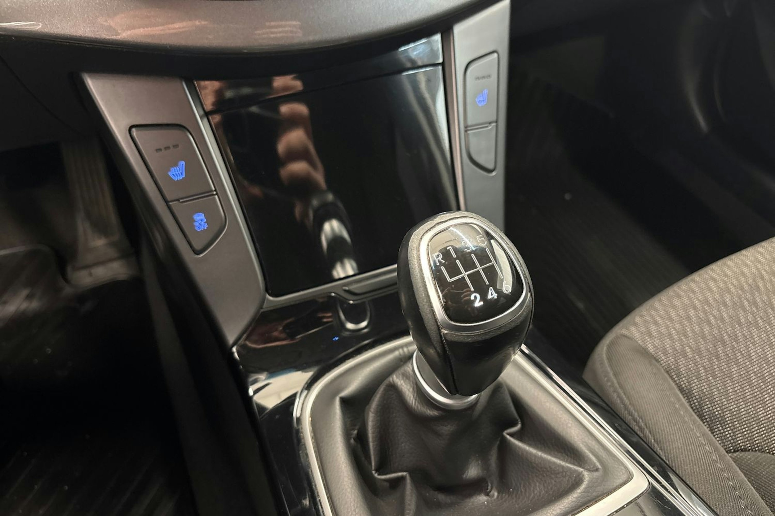 valkoinen Hyundai i40 Sedan 2013 kuva 23.