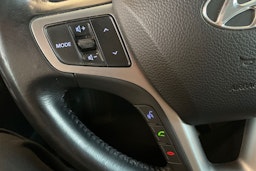 Valkoinen Hyundai i40 Sedan 2013 kuva 17.