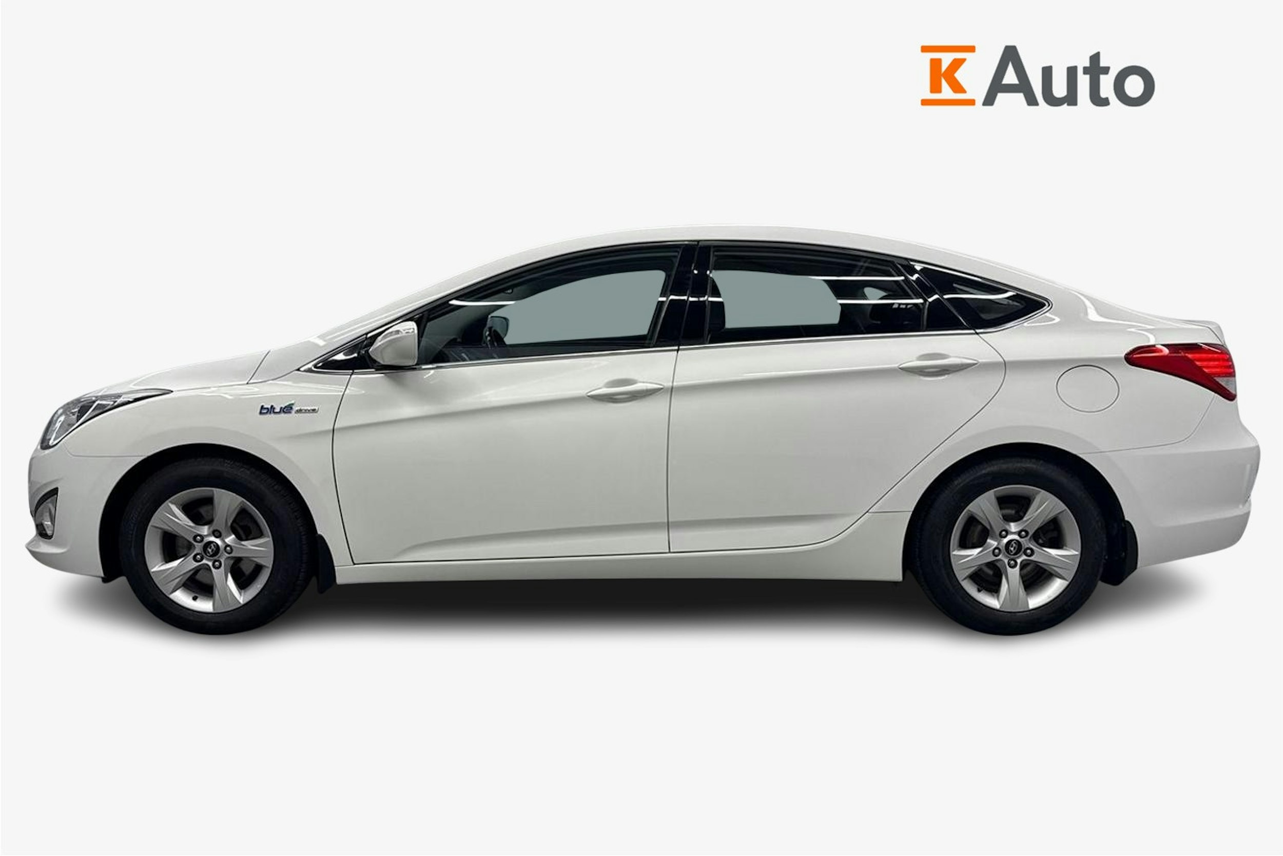 valkoinen Hyundai i40 Sedan 2013 kuva 6.