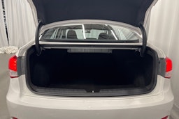valkoinen Hyundai i40 Sedan 2013 kuva 14.
