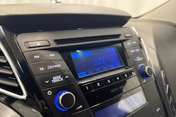valkoinen Hyundai i40 Sedan 2013 kuva 22.