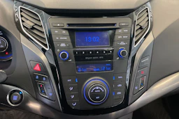 valkoinen Hyundai i40 Wagon 2014 kuva 13.