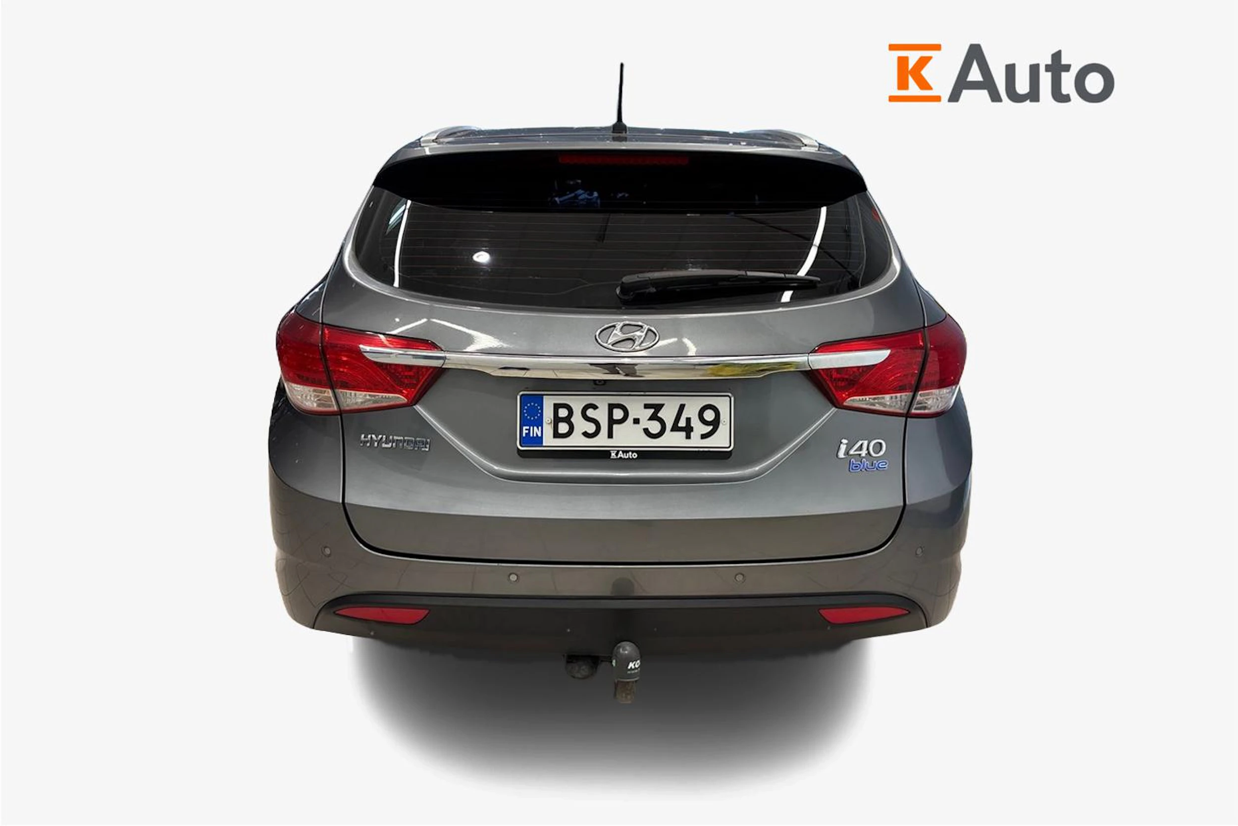 Harmaa Hyundai i40 Wagon 2015 kuva 3.