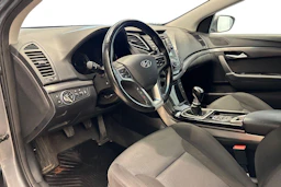 Harmaa Hyundai i40 Wagon 2015 kuva 6.