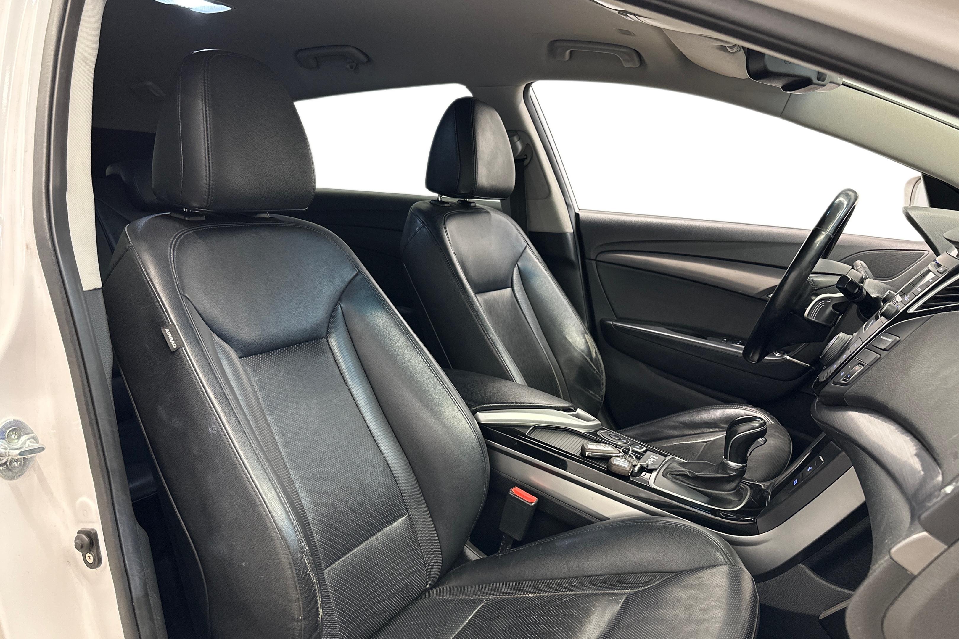 Hyundai i40 2015, kuva 7/25