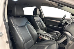 valkoinen Hyundai i40 Wagon 2015 kuva 7.