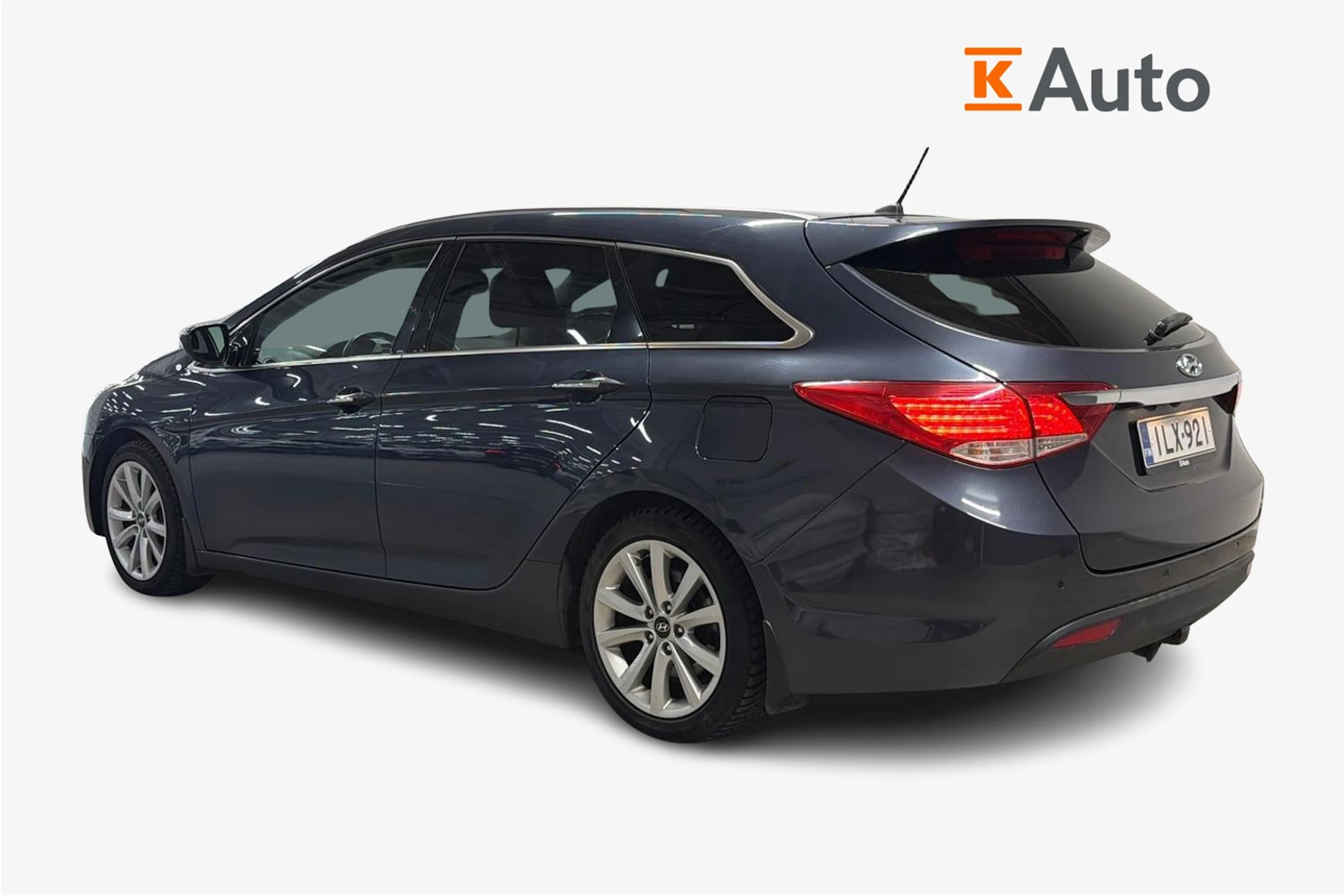 Sininen Hyundai i40 Wagon 2015 kuva 2.