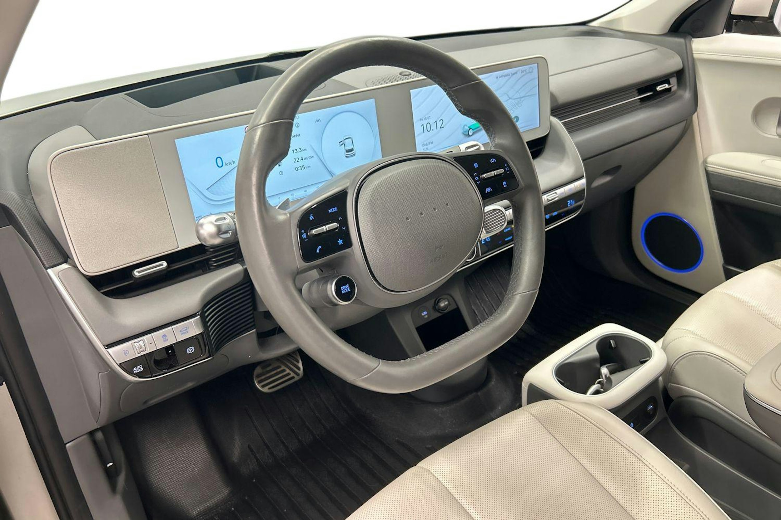 harmaa Hyundai IONIQ 5 2021 kuva 6.