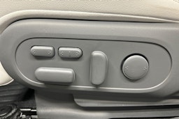 harmaa Hyundai IONIQ 5 2021 kuva 16.