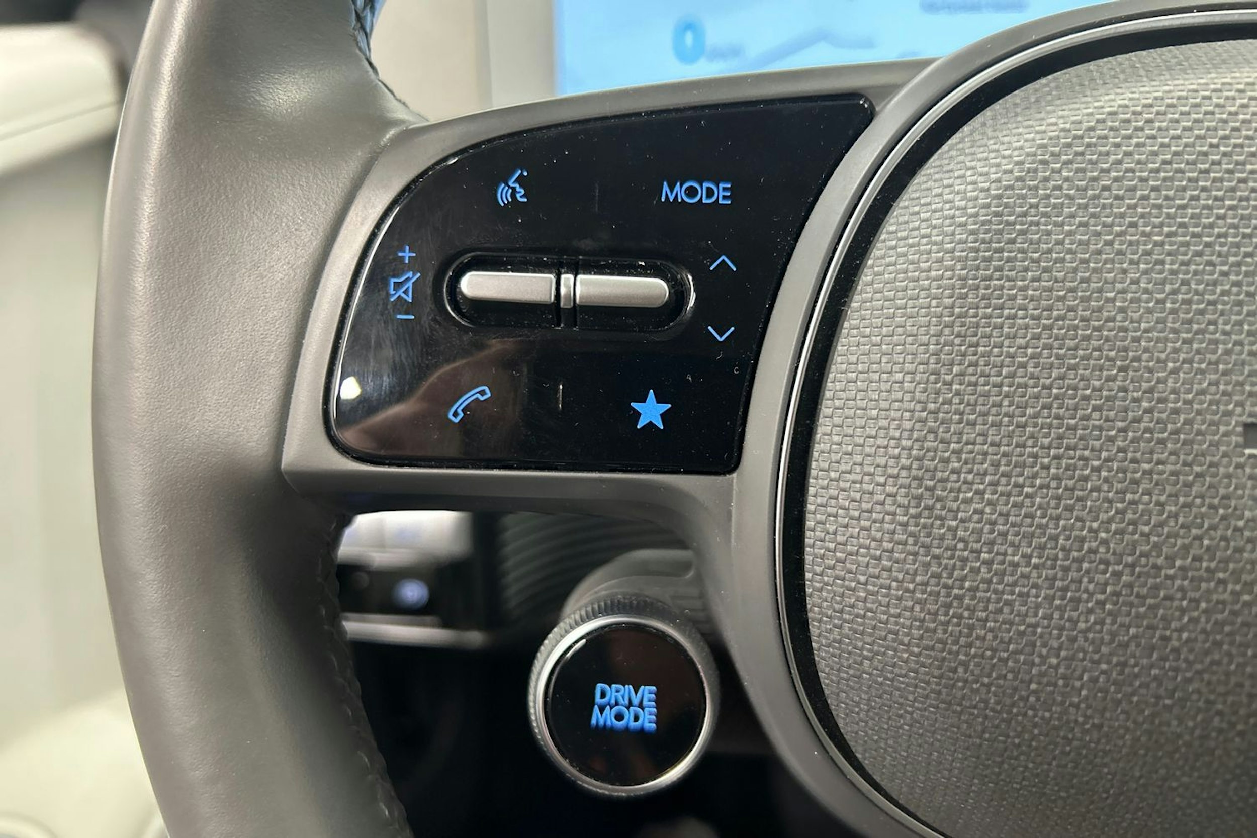 harmaa Hyundai IONIQ 5 2021 kuva 19.