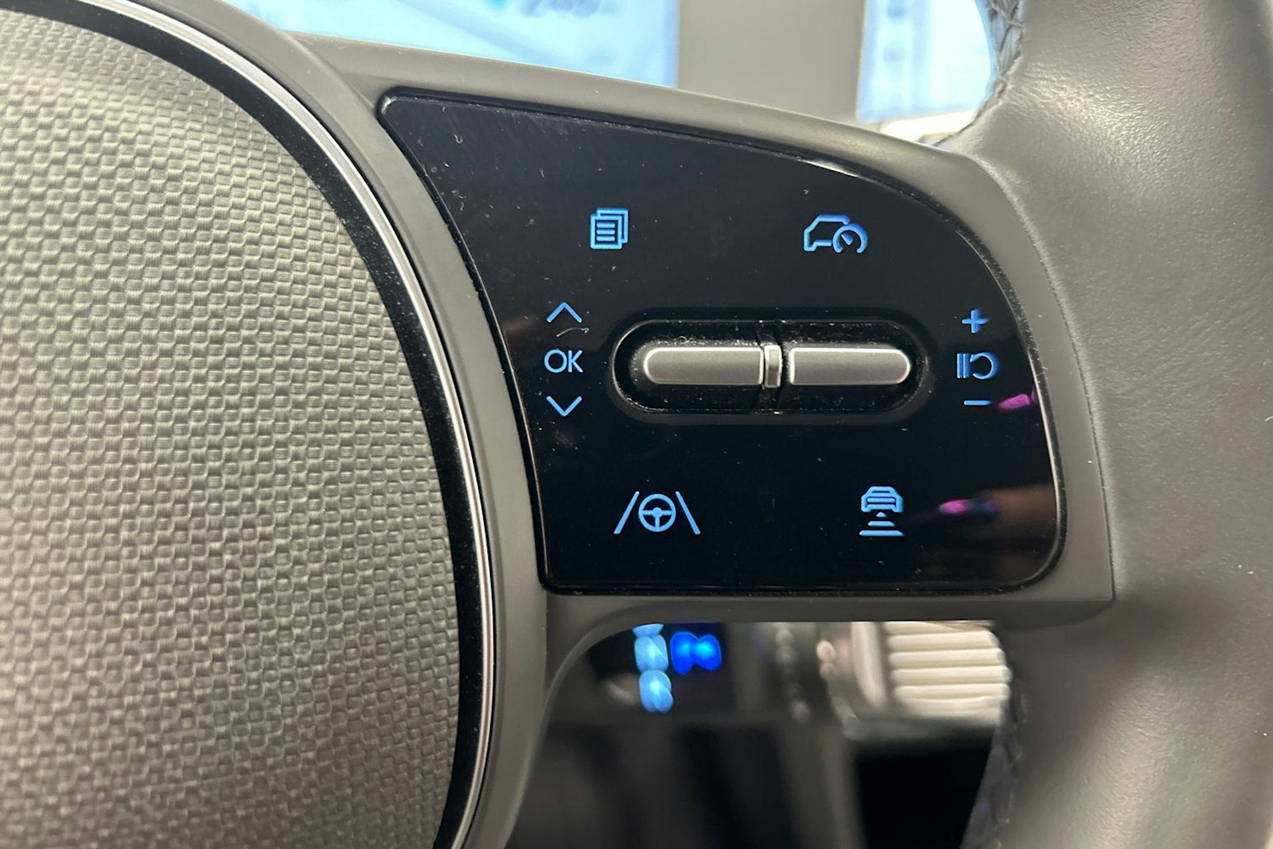 harmaa Hyundai IONIQ 5 2021 kuva 20.
