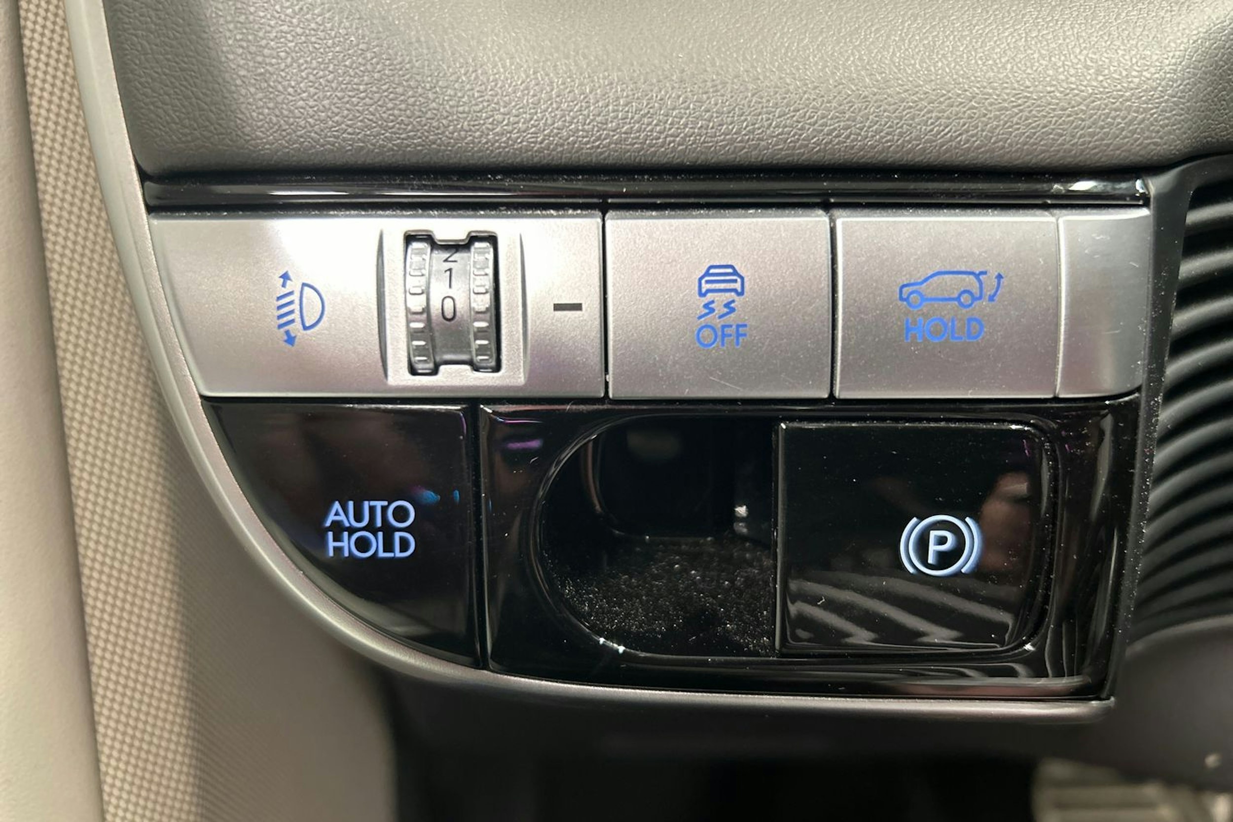 harmaa Hyundai IONIQ 5 2021 kuva 24.
