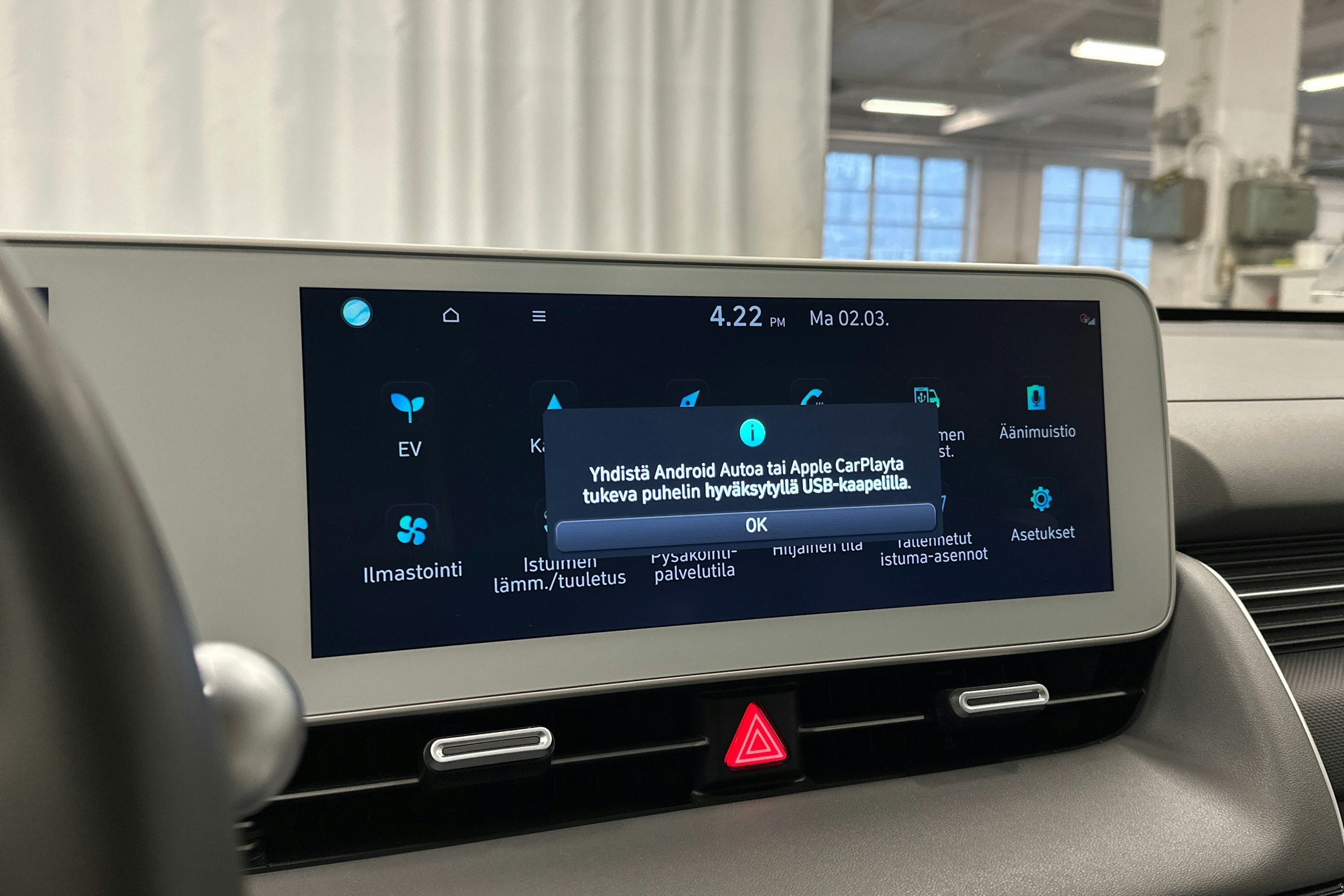 sininen Hyundai IONIQ 5 2022 kuva 20.