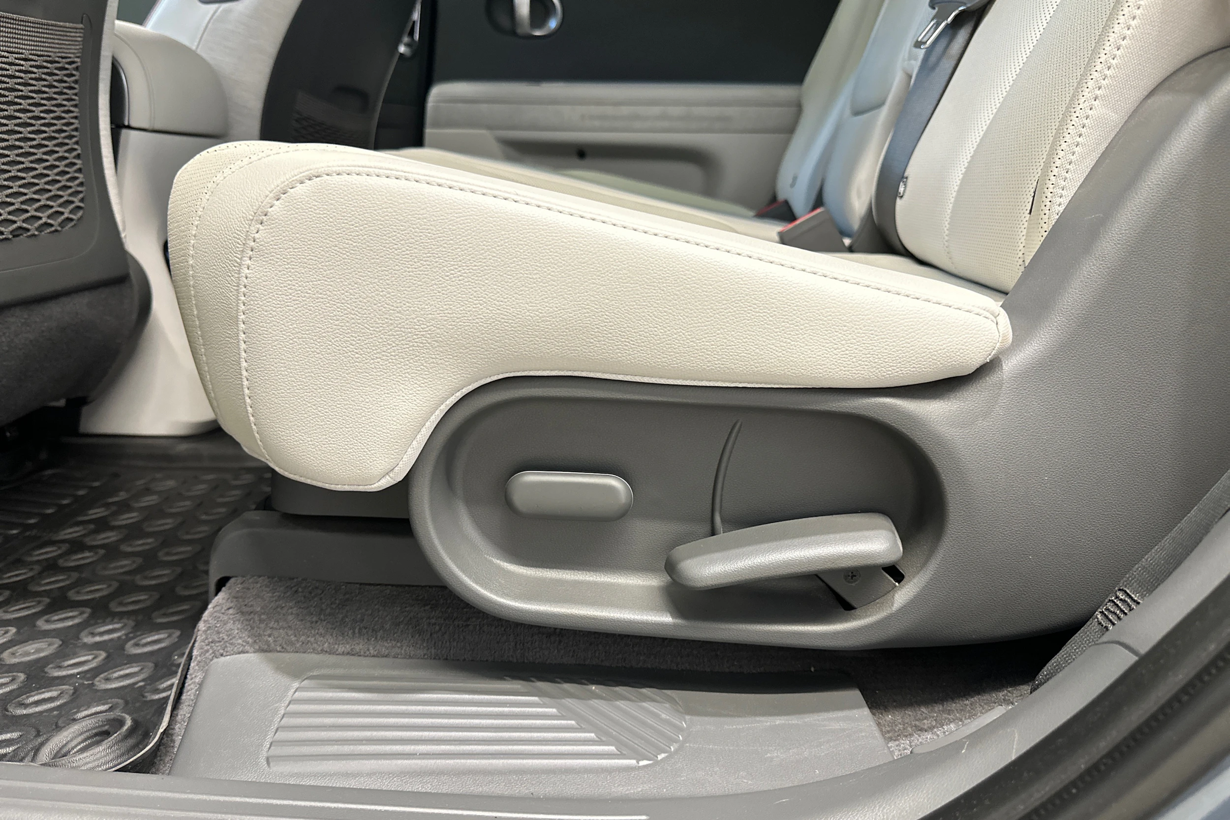 vihreä Hyundai IONIQ 5 2022 kuva 32.