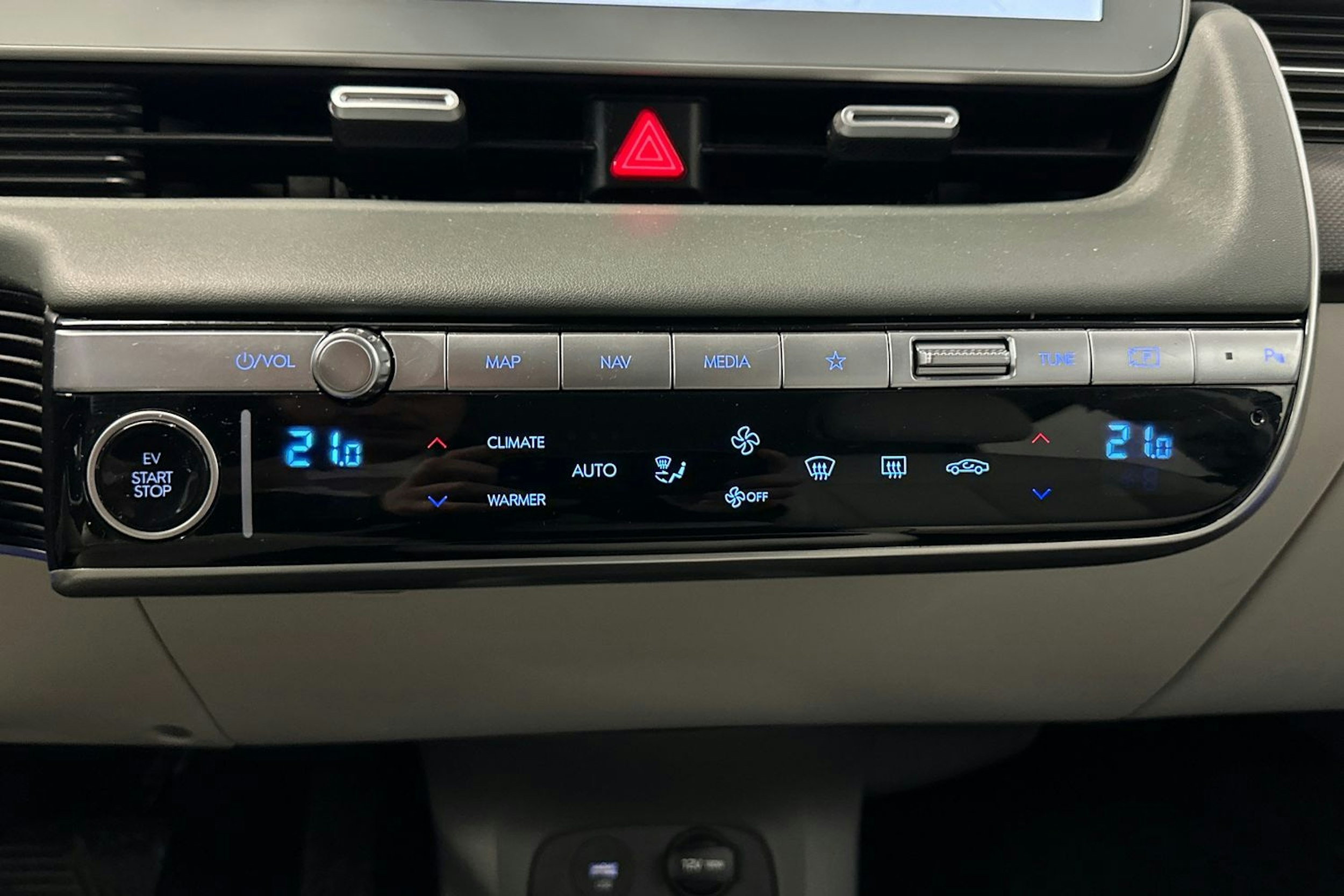 hopea Hyundai IONIQ 5 2022 kuva 16.