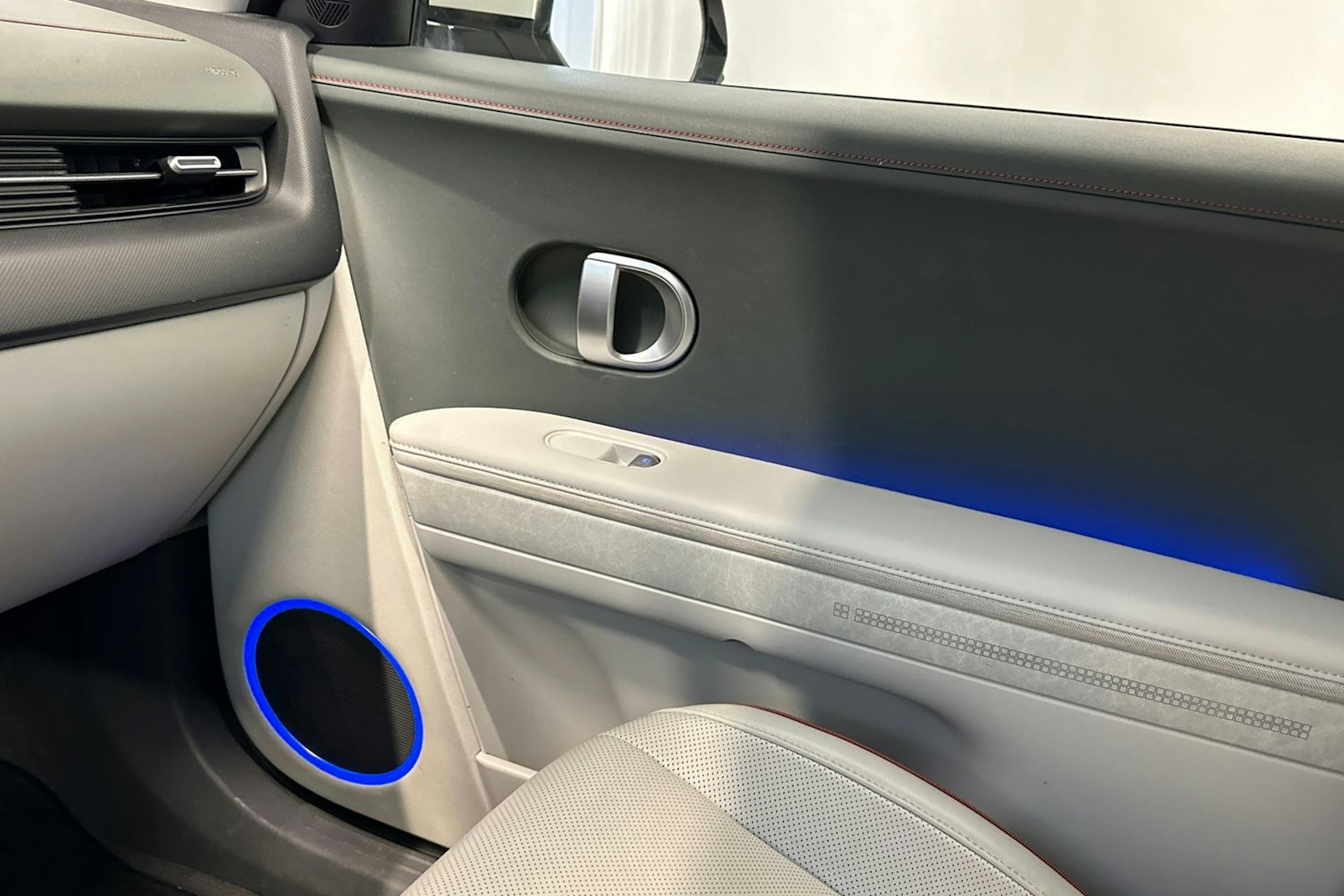 hopea Hyundai IONIQ 5 2022 kuva 18.