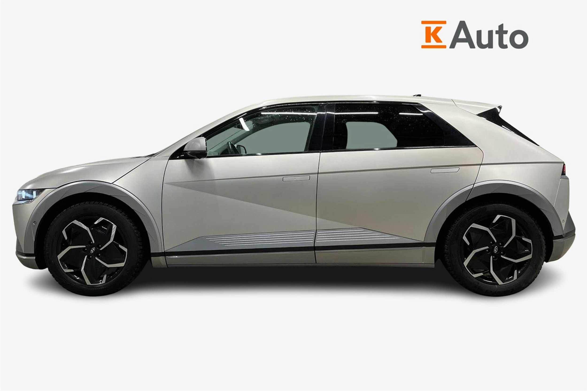 harmaa Hyundai IONIQ 5 2022 kuva 6.