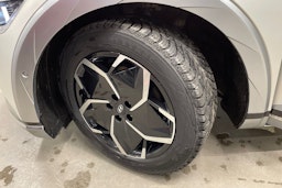 harmaa Hyundai IONIQ 5 2022 kuva 13.