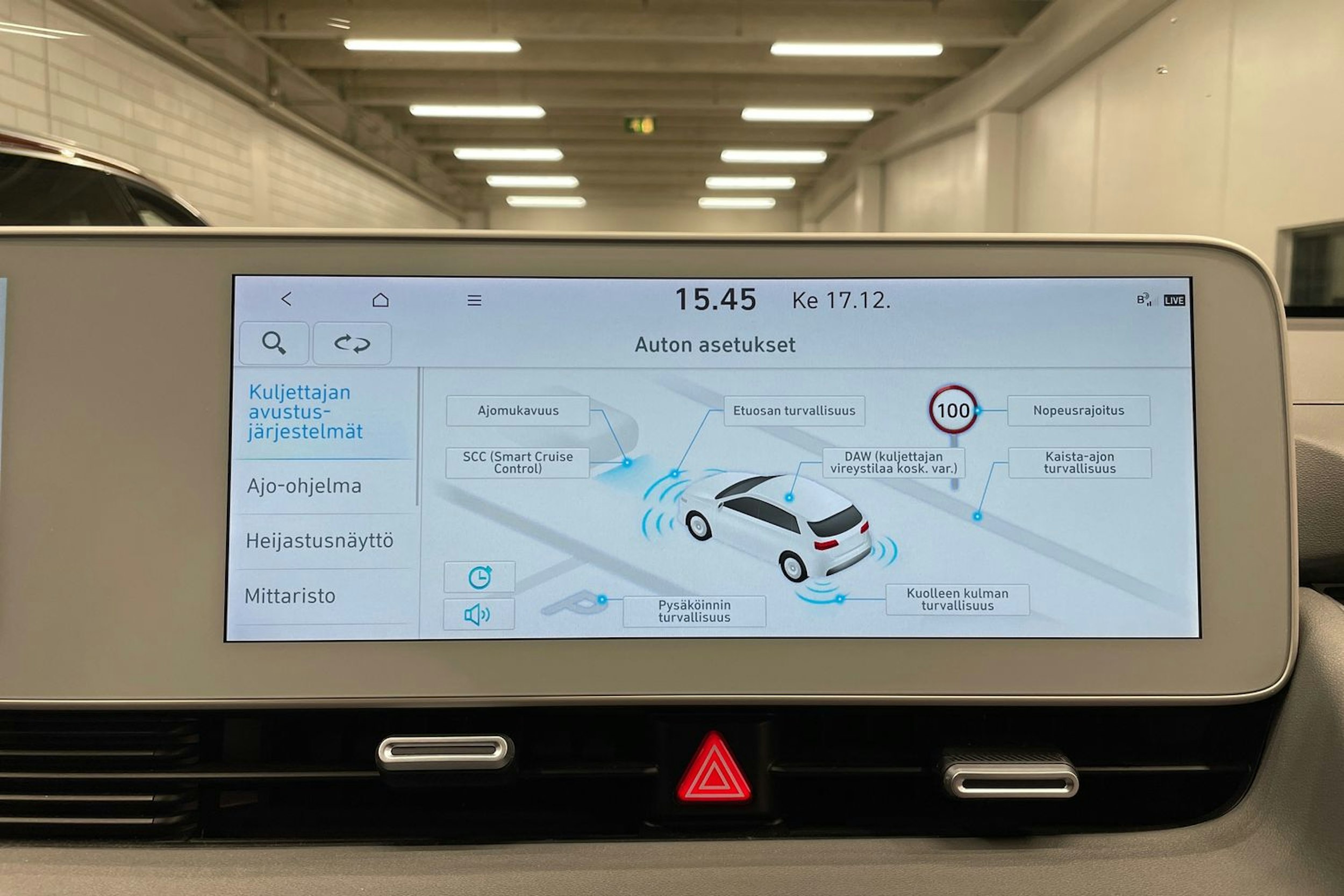 harmaa Hyundai IONIQ 5 2022 kuva 21.