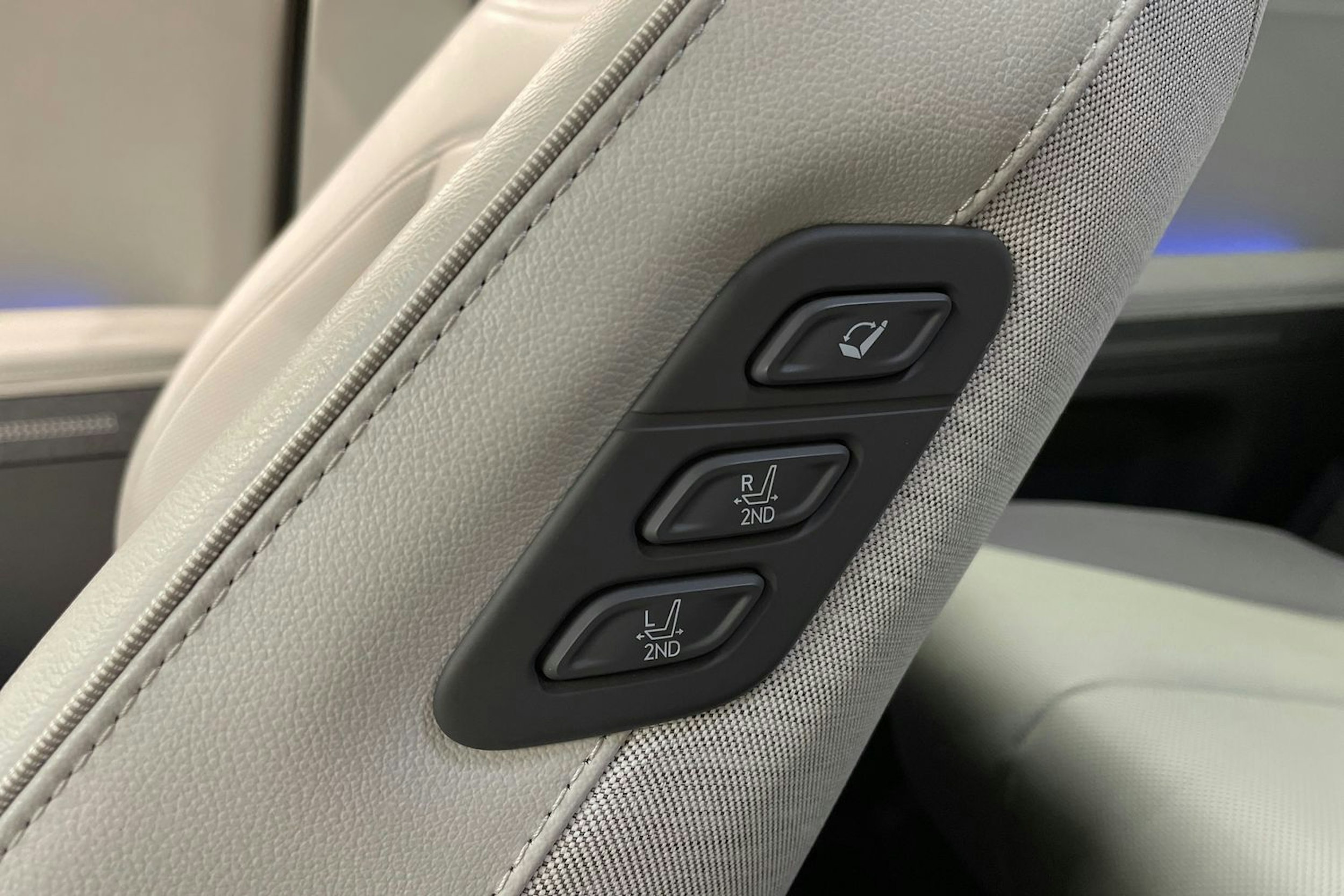 harmaa Hyundai IONIQ 5 2022 kuva 30.