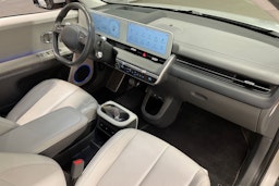 harmaa Hyundai IONIQ 5 2022 kuva 33.