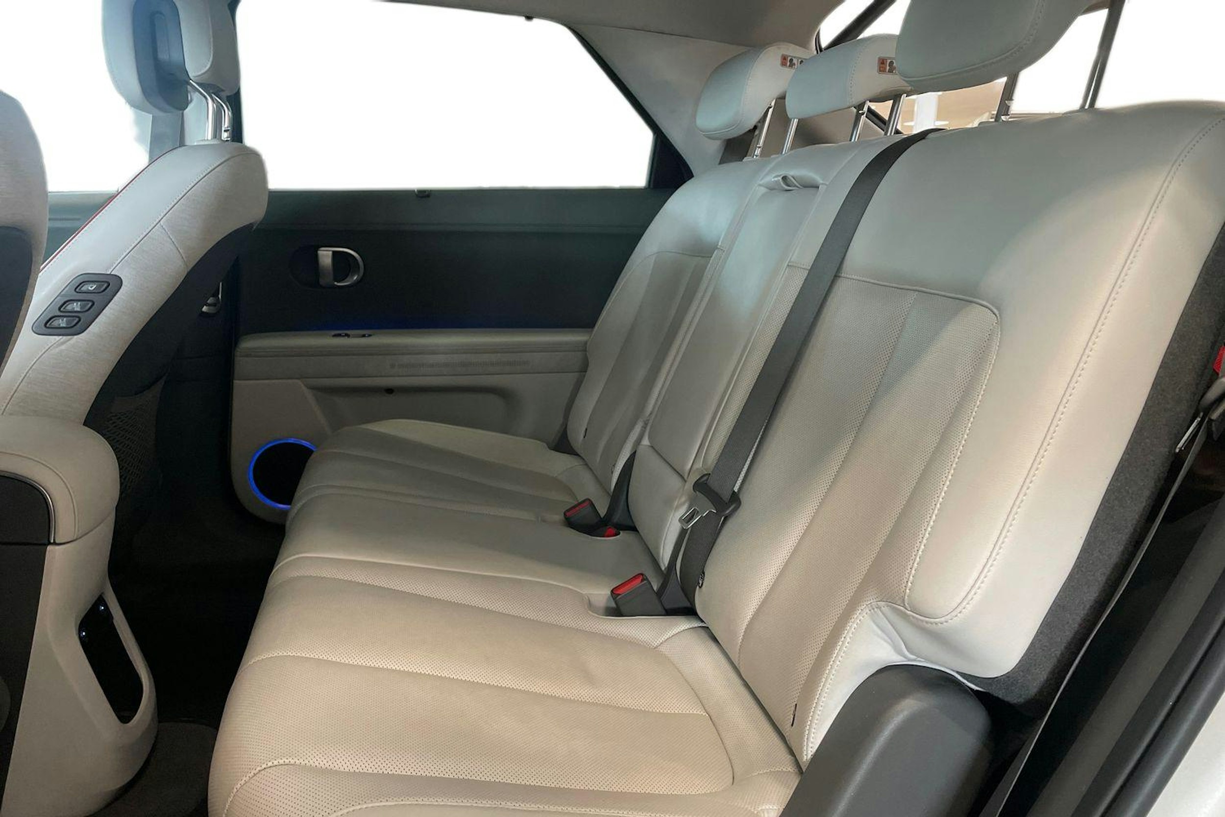 harmaa Hyundai IONIQ 5 2022 kuva 10.