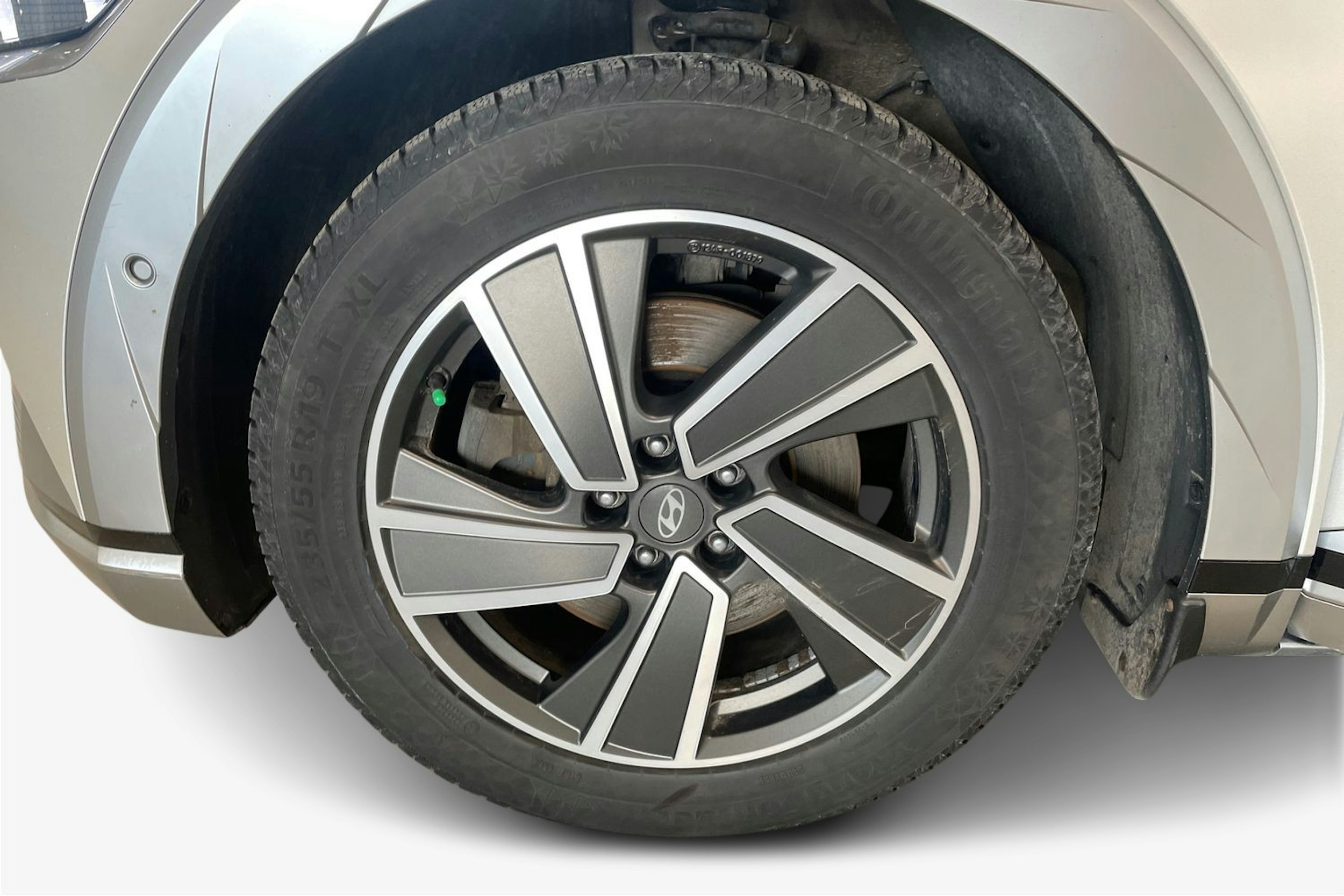 harmaa Hyundai IONIQ 5 2022 kuva 11.