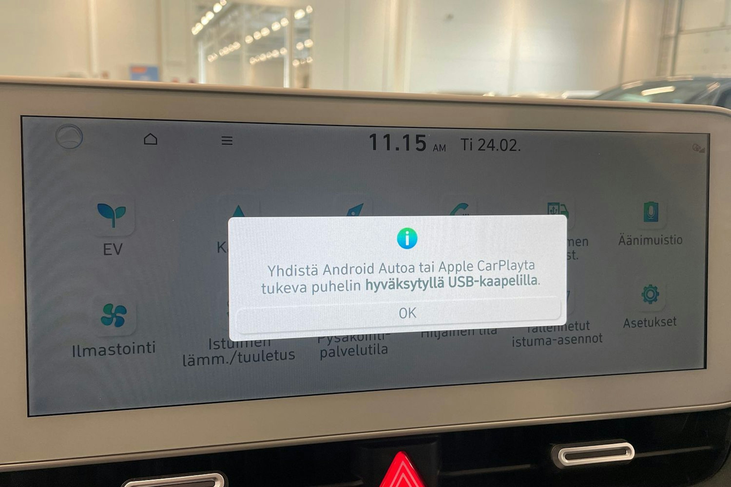 harmaa Hyundai IONIQ 5 2022 kuva 33.