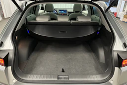 harmaa Hyundai IONIQ 5 2024 kuva 15.