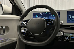harmaa Hyundai IONIQ 5 2024 kuva 21.