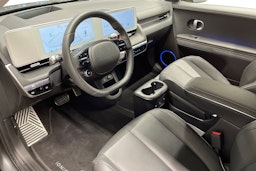 harmaa Hyundai IONIQ 5 2024 kuva 7.