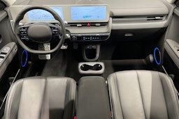 harmaa Hyundai IONIQ 5 2024 kuva 9.