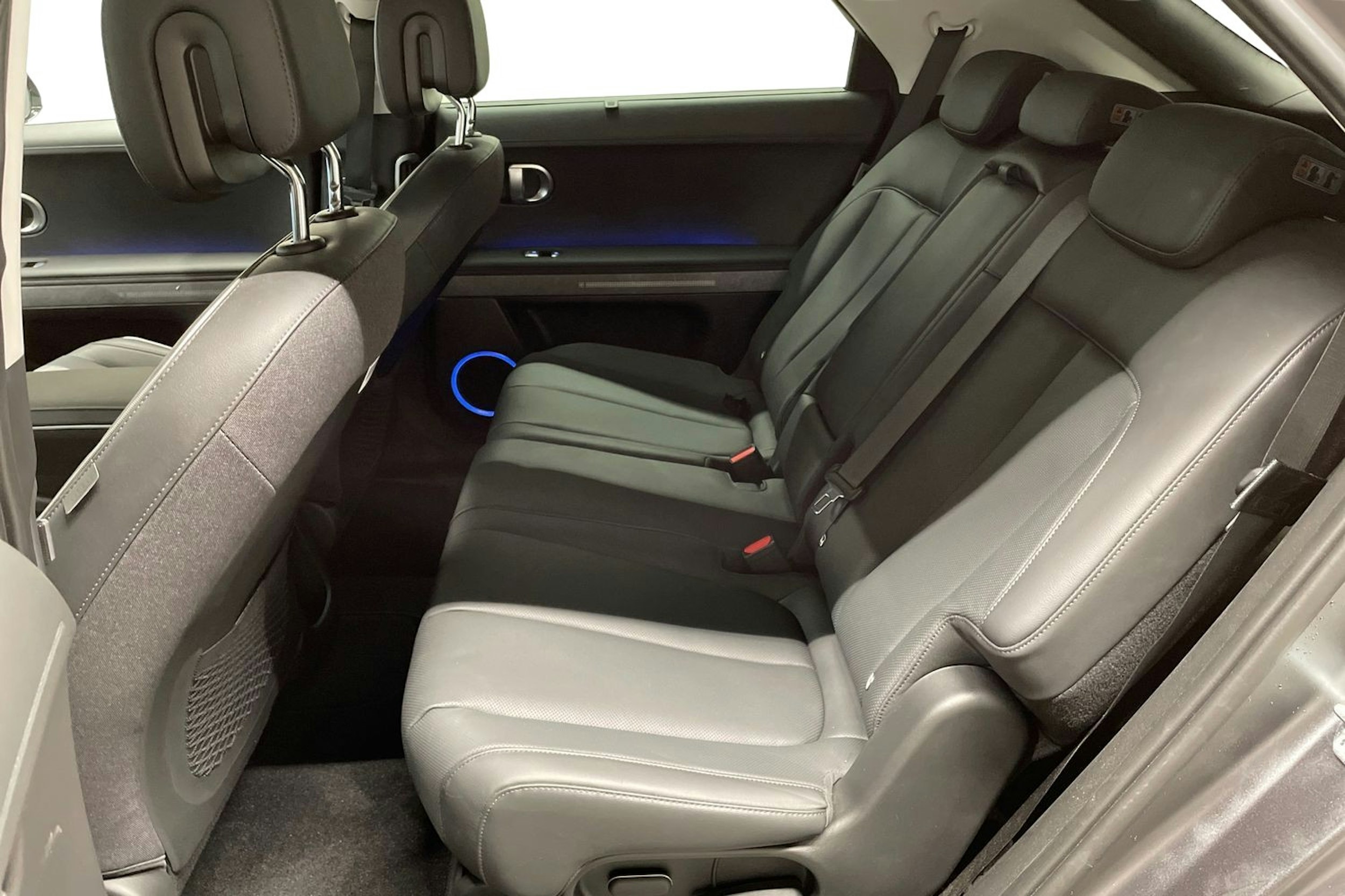harmaa Hyundai IONIQ 5 2024 kuva 10.