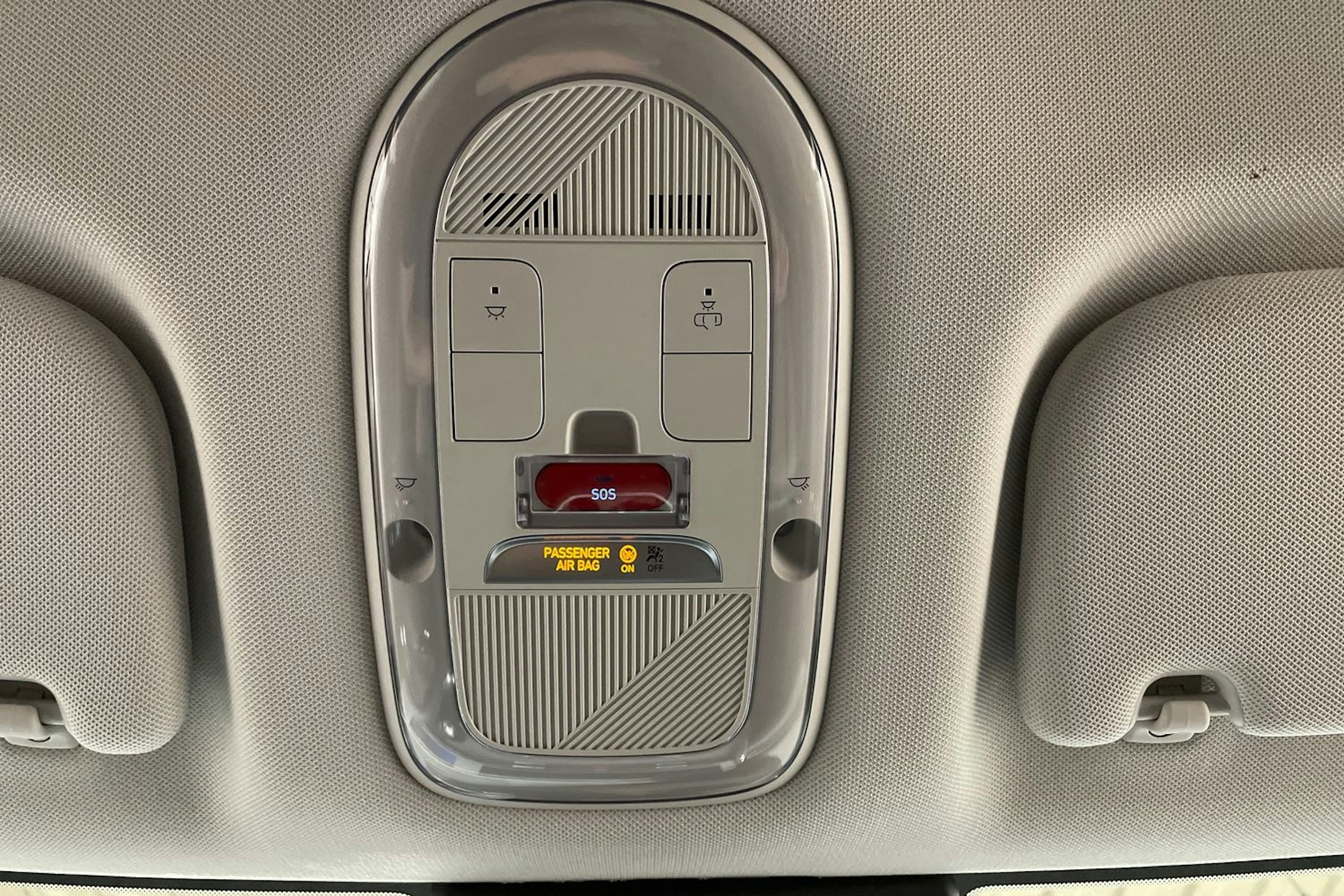 harmaa Hyundai IONIQ 5 2024 kuva 32.
