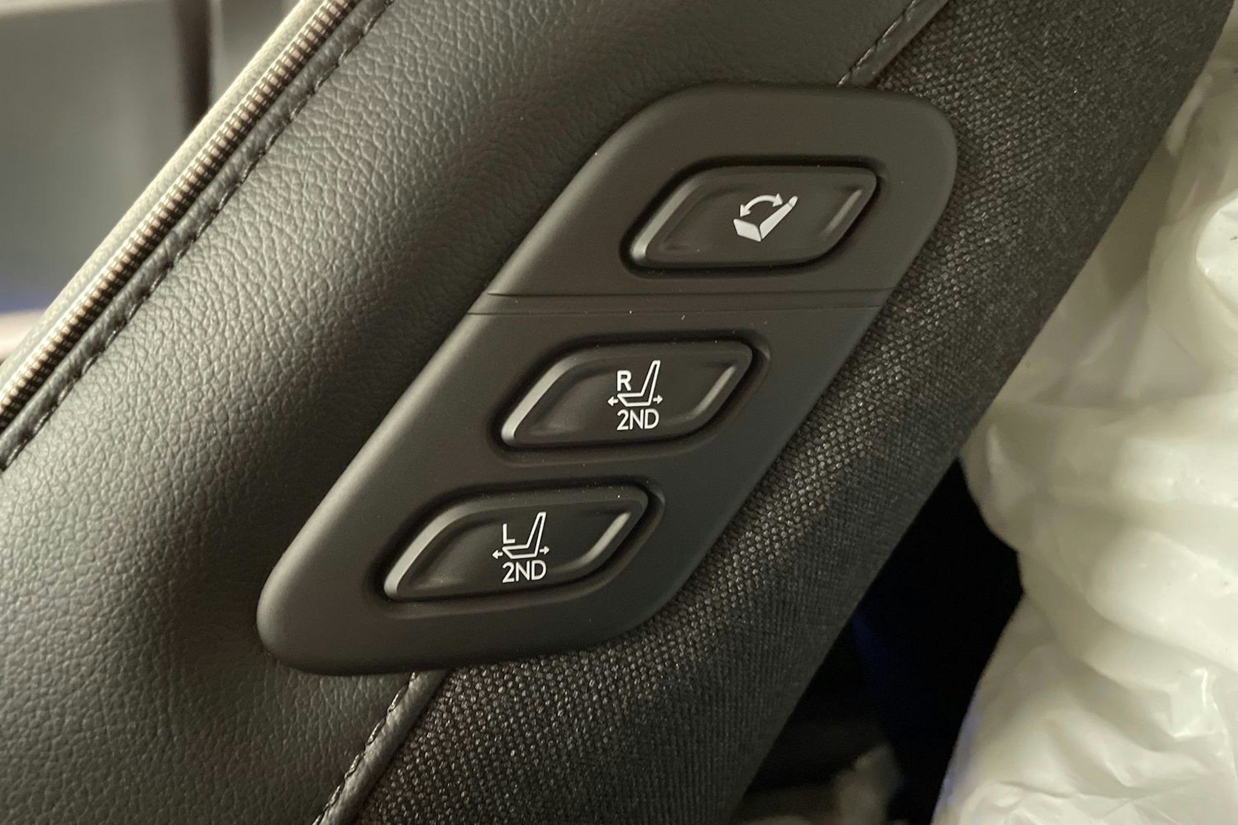 harmaa Hyundai IONIQ 5 2024 kuva 33.
