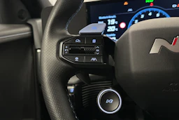 harmaa Hyundai IONIQ 5 2024 kuva 11.