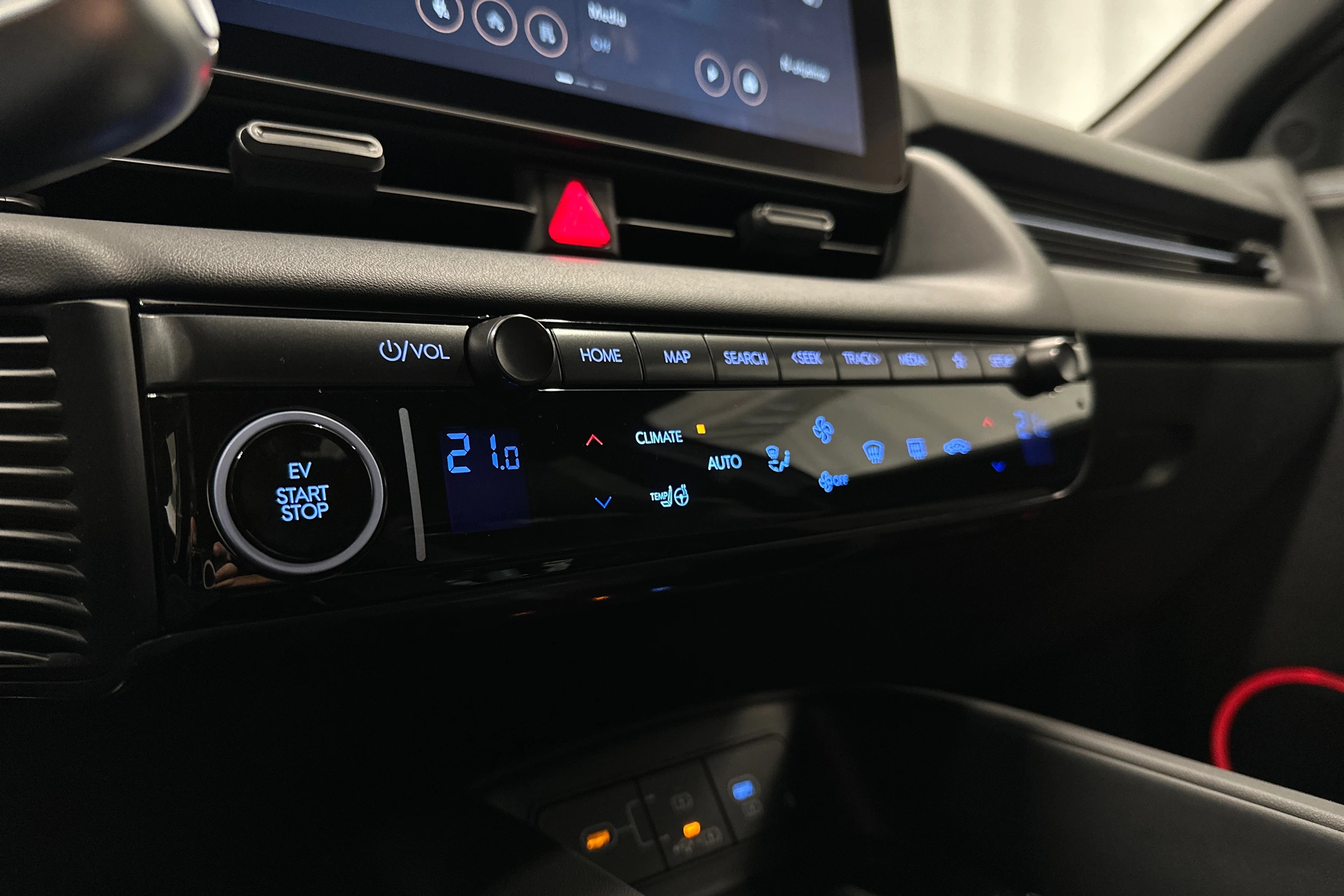 harmaa Hyundai IONIQ 5 2024 kuva 22.