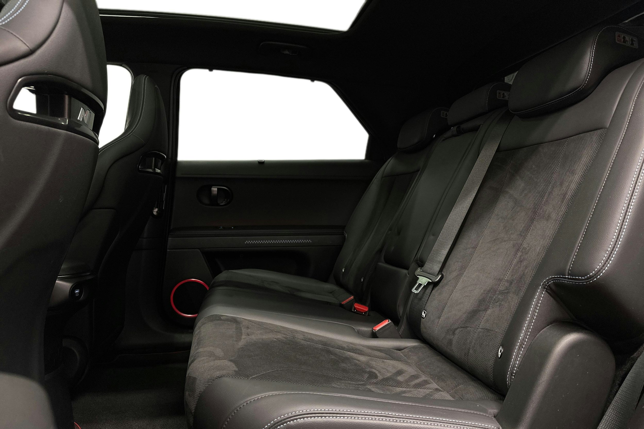 oranssi Hyundai IONIQ 5 N 2024 kuva 8.