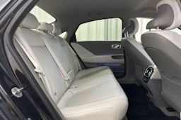 sininen Hyundai IONIQ 6 2023 kuva 10.