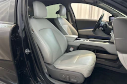 sininen Hyundai IONIQ 6 2023 kuva 11.