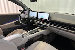sininen Hyundai IONIQ 6 2023 kuva 12.