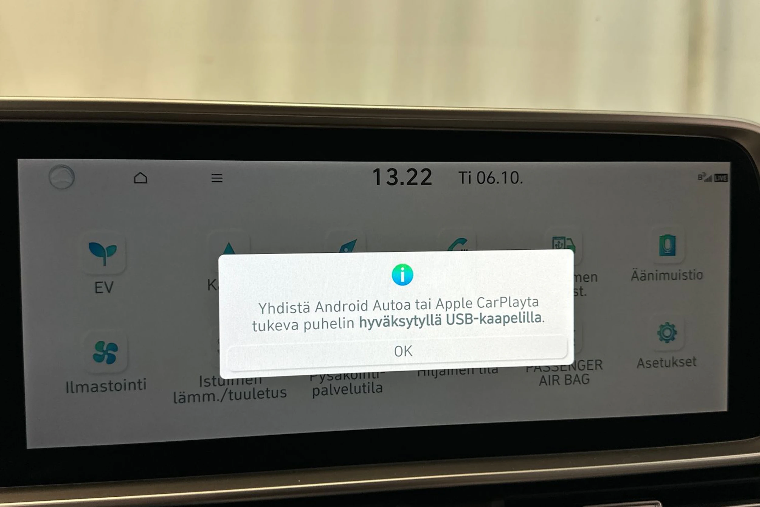 sininen Hyundai IONIQ 6 2023 kuva 26.