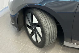 sininen Hyundai IONIQ 6 2023 kuva 29.