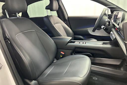 valkoinen Hyundai IONIQ 6 2023 kuva 11.