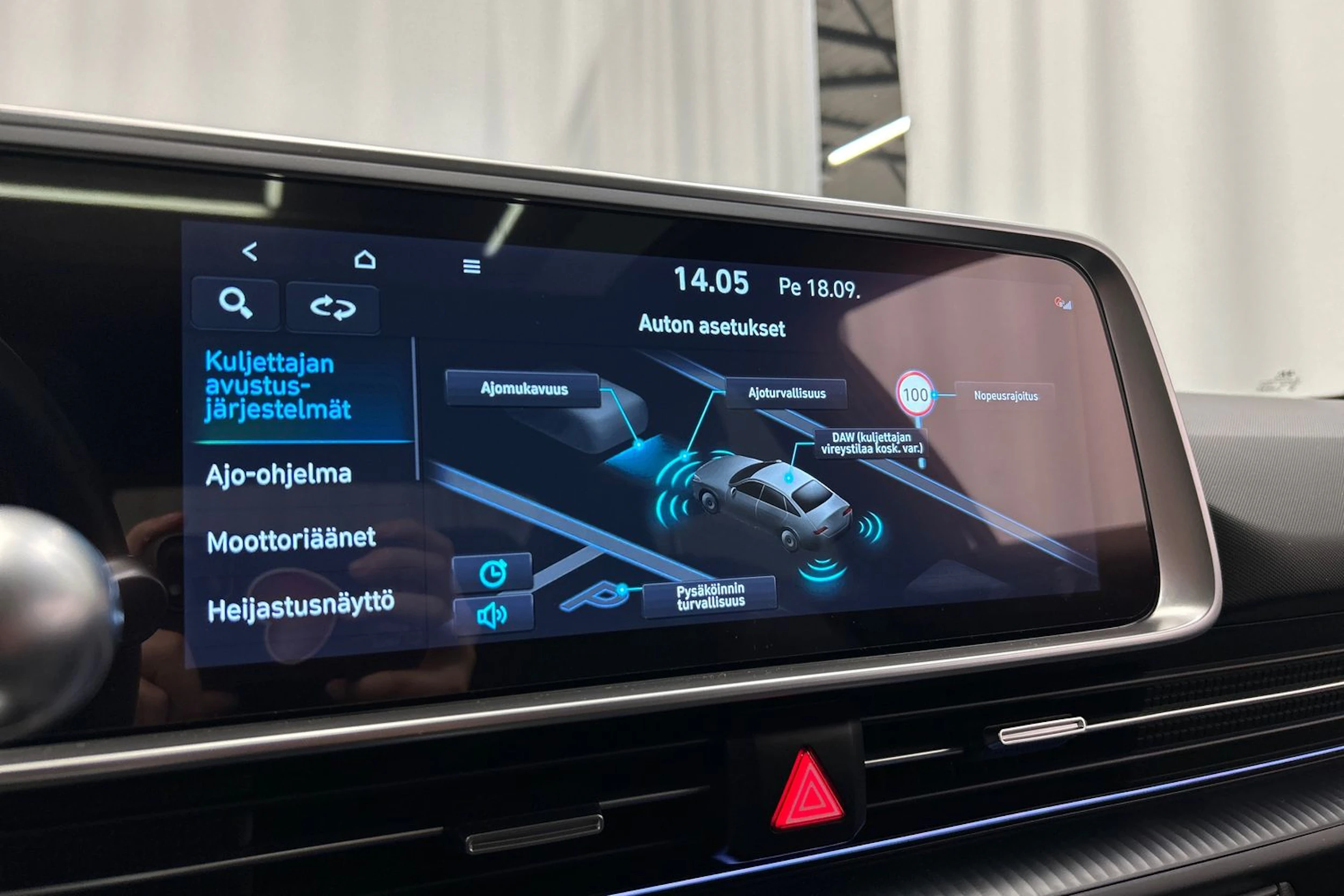 valkoinen Hyundai IONIQ 6 2023 kuva 27.