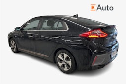 Musta Hyundai IONIQ electric 2018 kuva 2.