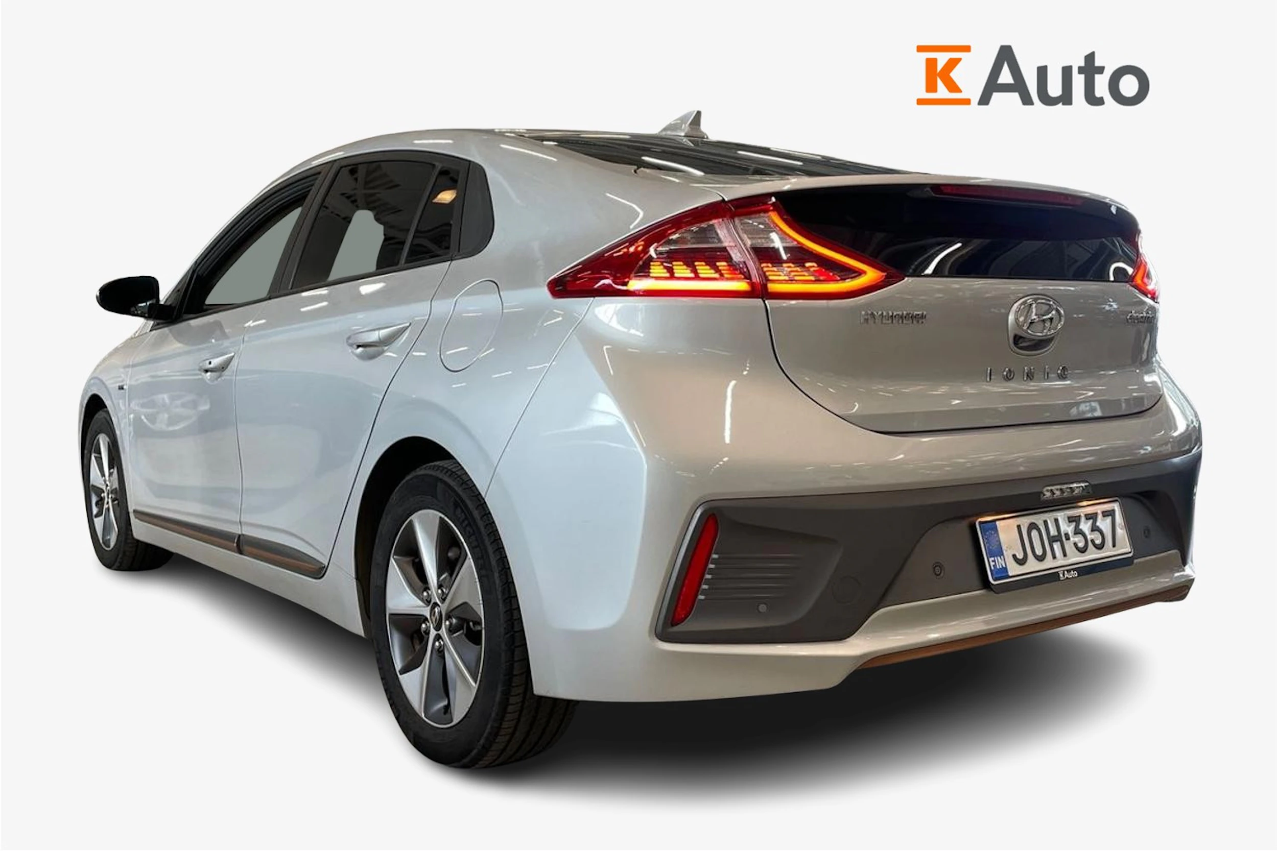 harmaa Hyundai IONIQ electric 2019 kuva 3.